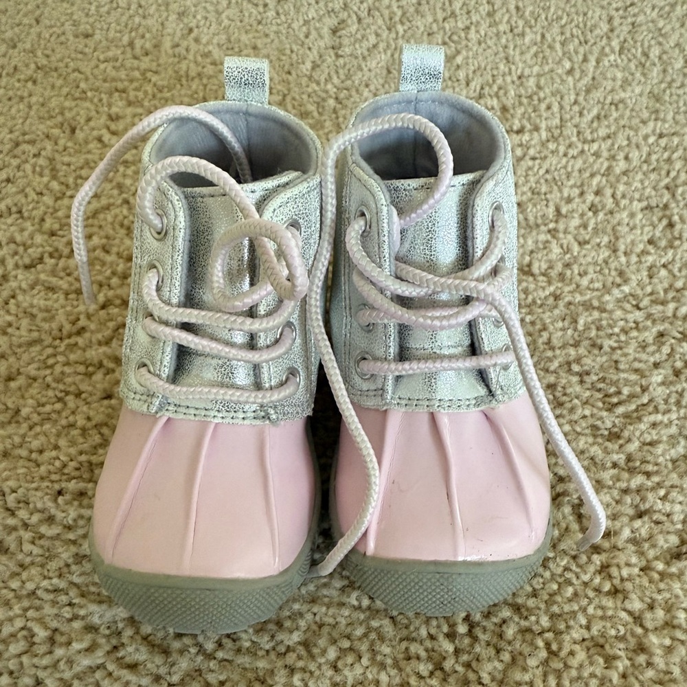 Crown & ivy Pink and Silver Toddler Duck Boots